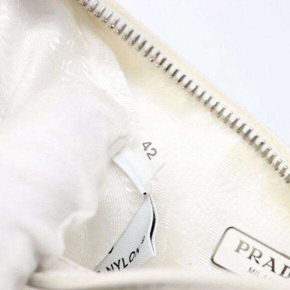 PRADA Re-Edition 2005 Hand Bag Nylon White Silver Auth yk19251 - Picture 10 of 16